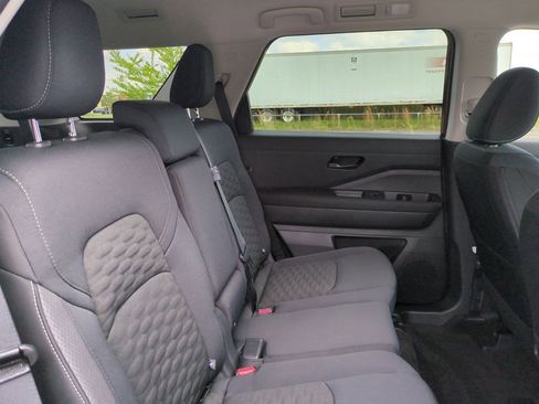 New 2026 Nissan Pathfinder SV FWD image 35
