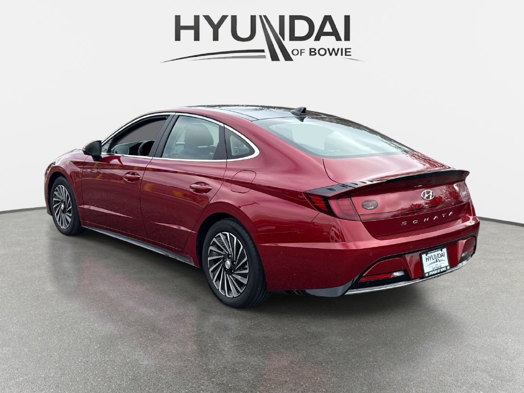 Used 2023 Hyundai Sonata Limited FWD image 4