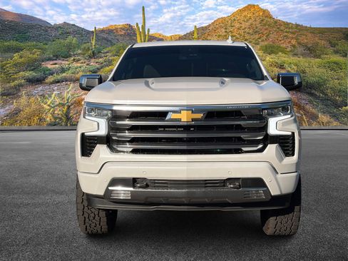 Used 2024 Chevrolet Silverado 1500 High Country image 5