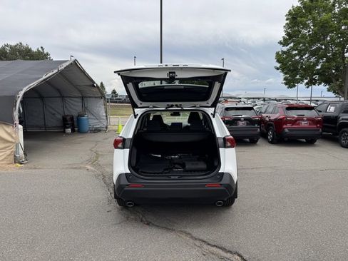 Certified 2025 Toyota RAV4 XLE AWD/4WD image 7