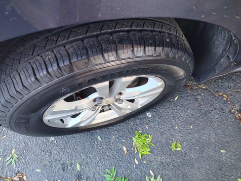 Used 2013 Chevrolet Equinox LT FWD image 4