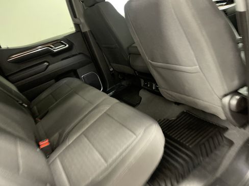 Used 2023 Chevrolet Silverado 1500 LT AWD/4WD image 21