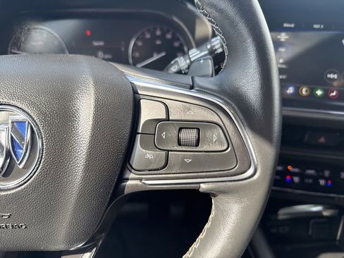 Used 2023 Buick Envision Preferred FWD image 28