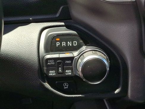 Used 2021 RAM 1500 Big Horn AWD/4WD image 14