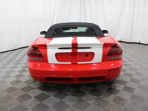 Used 2004 Dodge Viper SRT-10 image 17