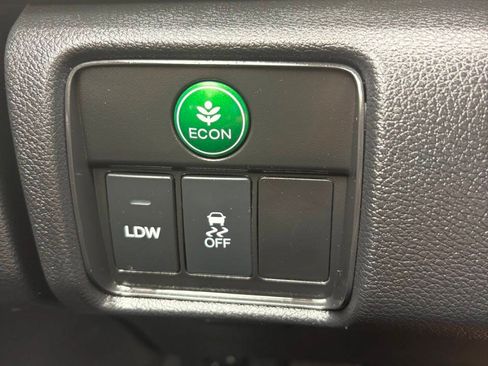 Used 2015 Honda Accord EX-L image 25