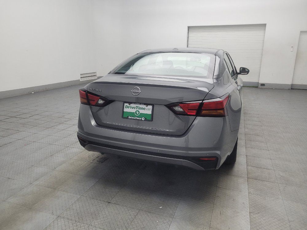 Used 2025 Nissan Altima 2.5 SV FWD image 7