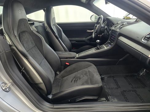 Certified 2020 Porsche 718 Cayman GT4 image 22