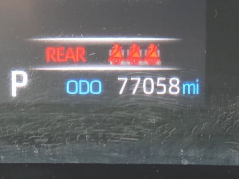 Used 2022 Toyota RAV4 LE AWD/4WD image 17