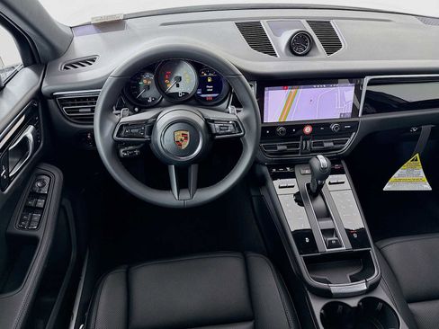 New 2026 Porsche Macan S image 24