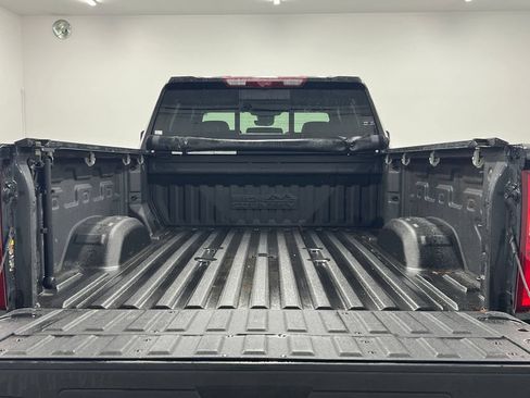 Used 2024 Chevrolet Silverado 3500 High Country w/ High Country Premium Package AWD/4WD image 20