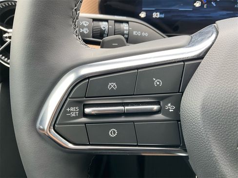 New 2026 Chevrolet Equinox ACTIV w/ Convenience Package III image 30