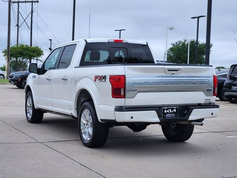 Used 2019 Ford F150 Platinum w/ Equipment Group 701A Luxury image 3