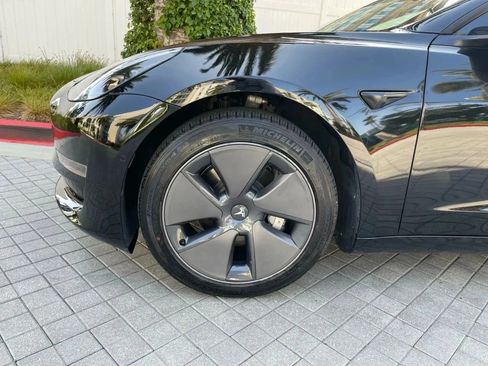 Used 2023 Tesla Model 3 Standard Range RWD image 40