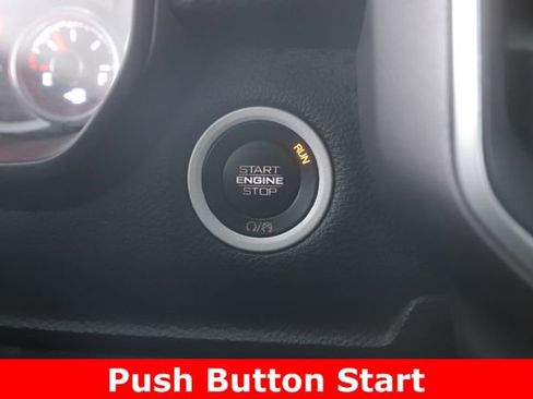 Used 2022 RAM 1500 Big Horn AWD/4WD image 22