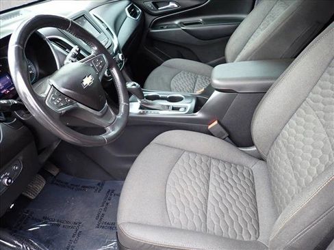 Used 2020 Chevrolet Equinox LT FWD image 11