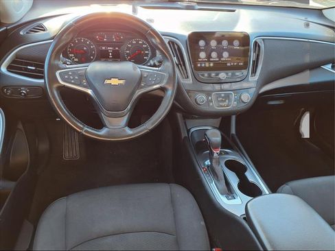 Used 2022 Chevrolet Malibu RS image 10