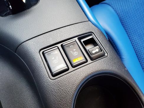 Certified 2024 Nissan Z Performance w/ Floor Mat Package image 21