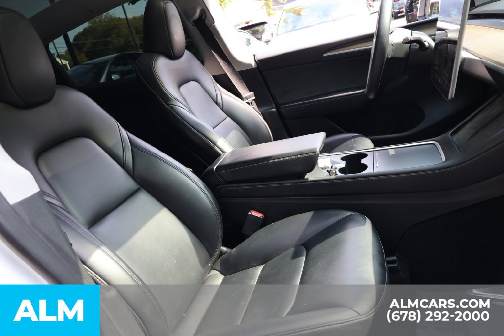 Used 2023 Tesla Model Y Long Range AWD/4WD image 28