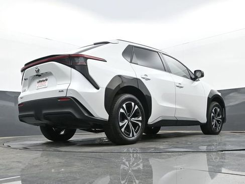 Used 2024 Toyota bZ4X AWD image 25
