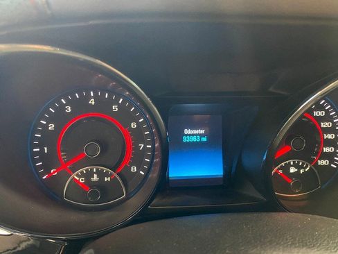 Used 2015 Chevrolet SS RWD image 23