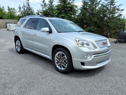 Used 2012 GMC Acadia Denali FWD image 3
