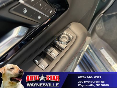 New 2026 Chevrolet Suburban RST w/ RST Capability Package AWD/4WD image 11