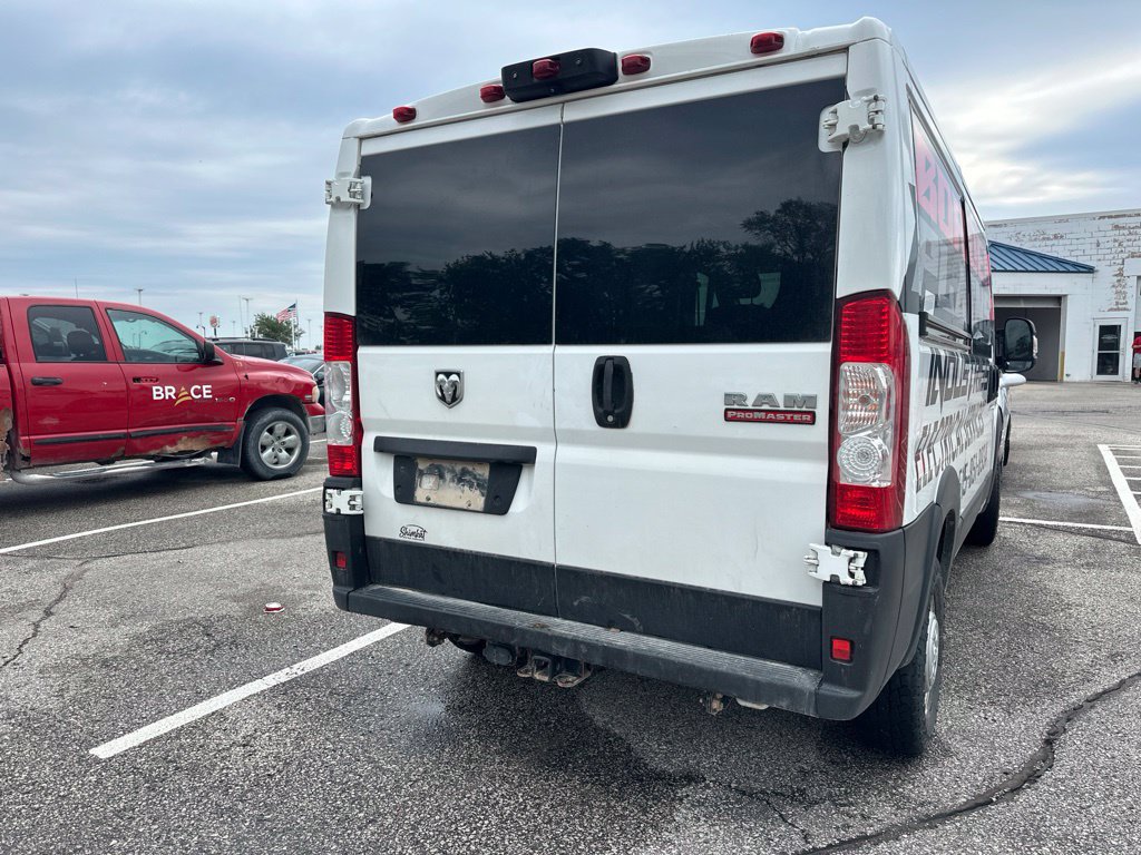 Used 2022 RAM ProMaster 1500 w/ Interior LED Lighting Group FWD image 3