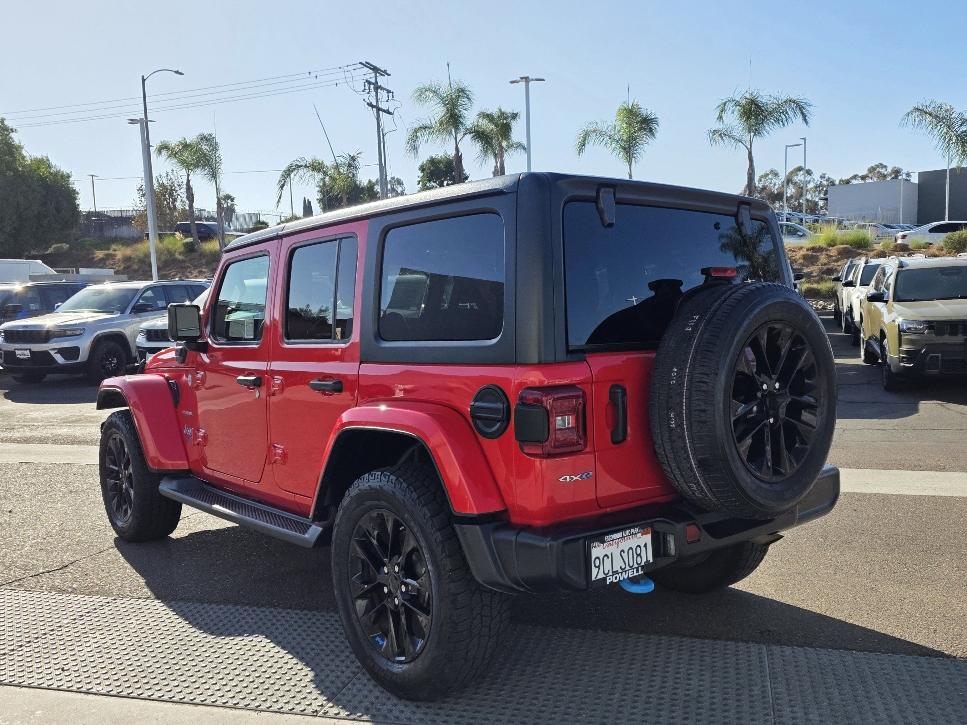 Certified 2022 Jeep Wrangler Unlimited Sahara AWD/4WD image 3