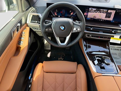 New 2026 BMW X5 xDrive40i w/ Climate Comfort Package AWD/4WD image 16