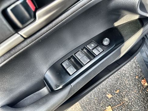 Used 2025 Toyota Camry LE image 22