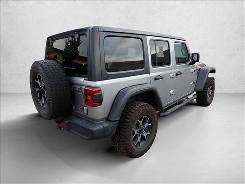 Used 2018 Jeep Wrangler Unlimited Rubicon AWD/4WD image 3