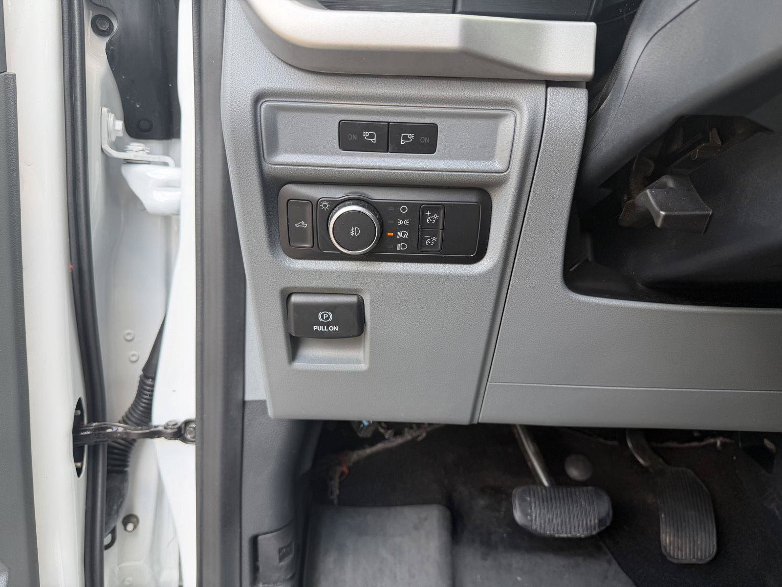 Used 2022 Ford F150 XLT w/ Equipment Group 301A Mid AWD/4WD image 15