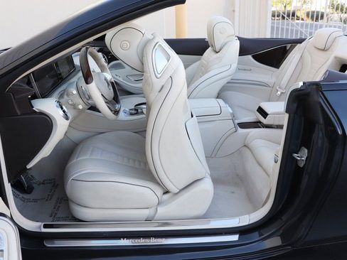 Used 2017 Mercedes-Benz S 550 Cabriolet image 26