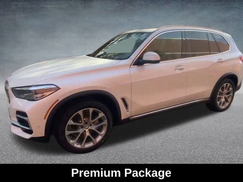 Used 2023 BMW X5 xDrive40i w/ Premium Package image 11