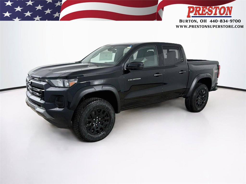 New 2026 Chevrolet Colorado Trail Boss AWD/4WD image 1
