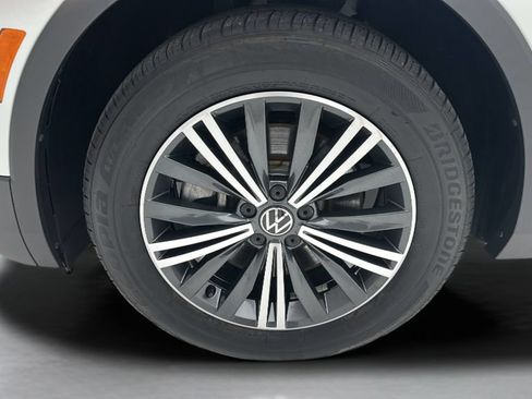 Used 2024 Volkswagen Tiguan Wolfsburg Edition AWD/4WD image 8