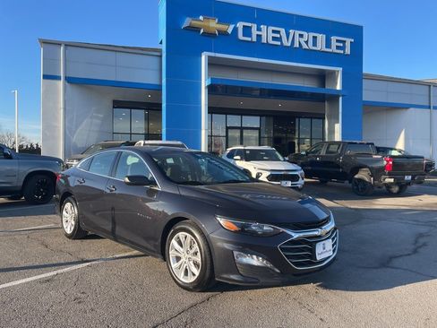 Certified 2023 Chevrolet Malibu LT image 1