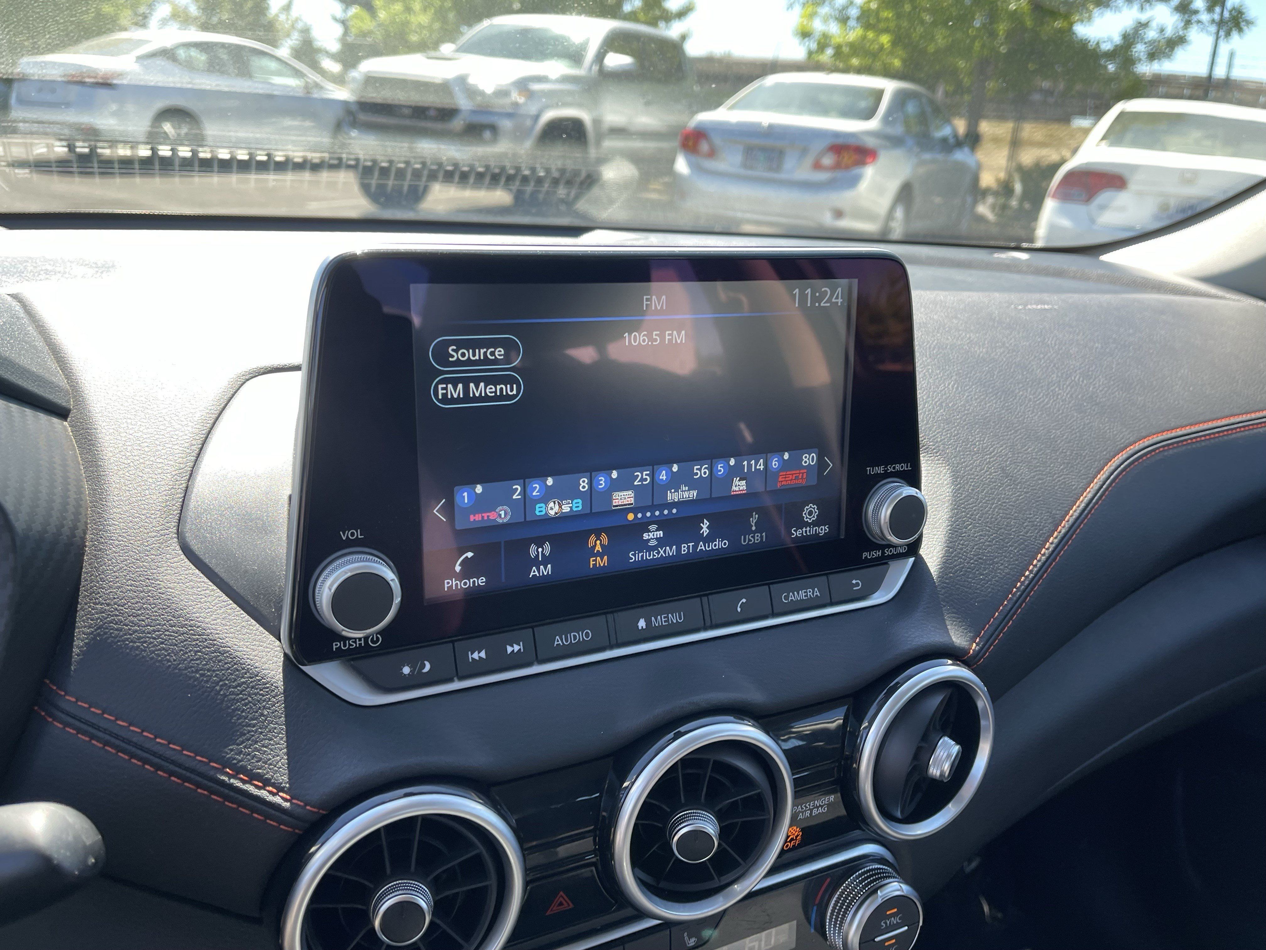Used 2025 Nissan Sentra SR FWD image 22