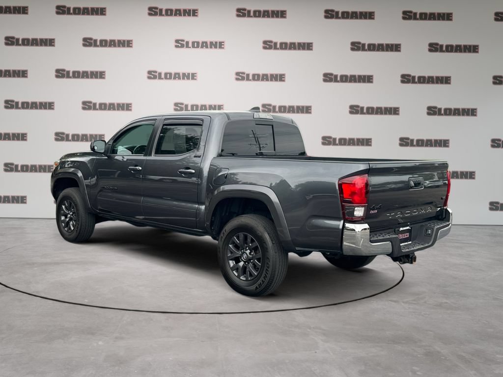 Used 2023 Toyota Tacoma SR5 AWD/4WD image 3