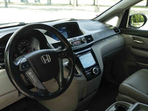 Used 2016 Honda Odyssey EX-L image 16