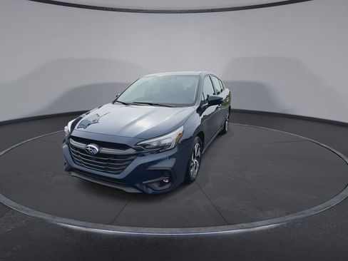 Certified 2025 Subaru Legacy Premium image 4