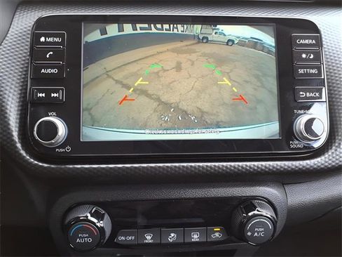 Used 2021 Nissan Kicks SV image 20