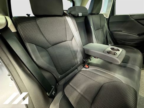 Used 2023 Subaru Forester Premium image 28