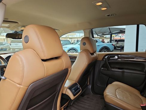 Used 2015 Buick Enclave Leather FWD image 8
