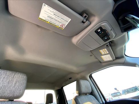 Used 2024 Ford F250 XLT w/ FX4 Off-Road Package image 26