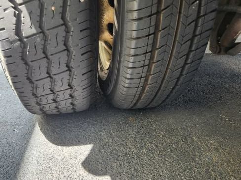 Used 2022 Ford Transit 350 DRW RWD image 10