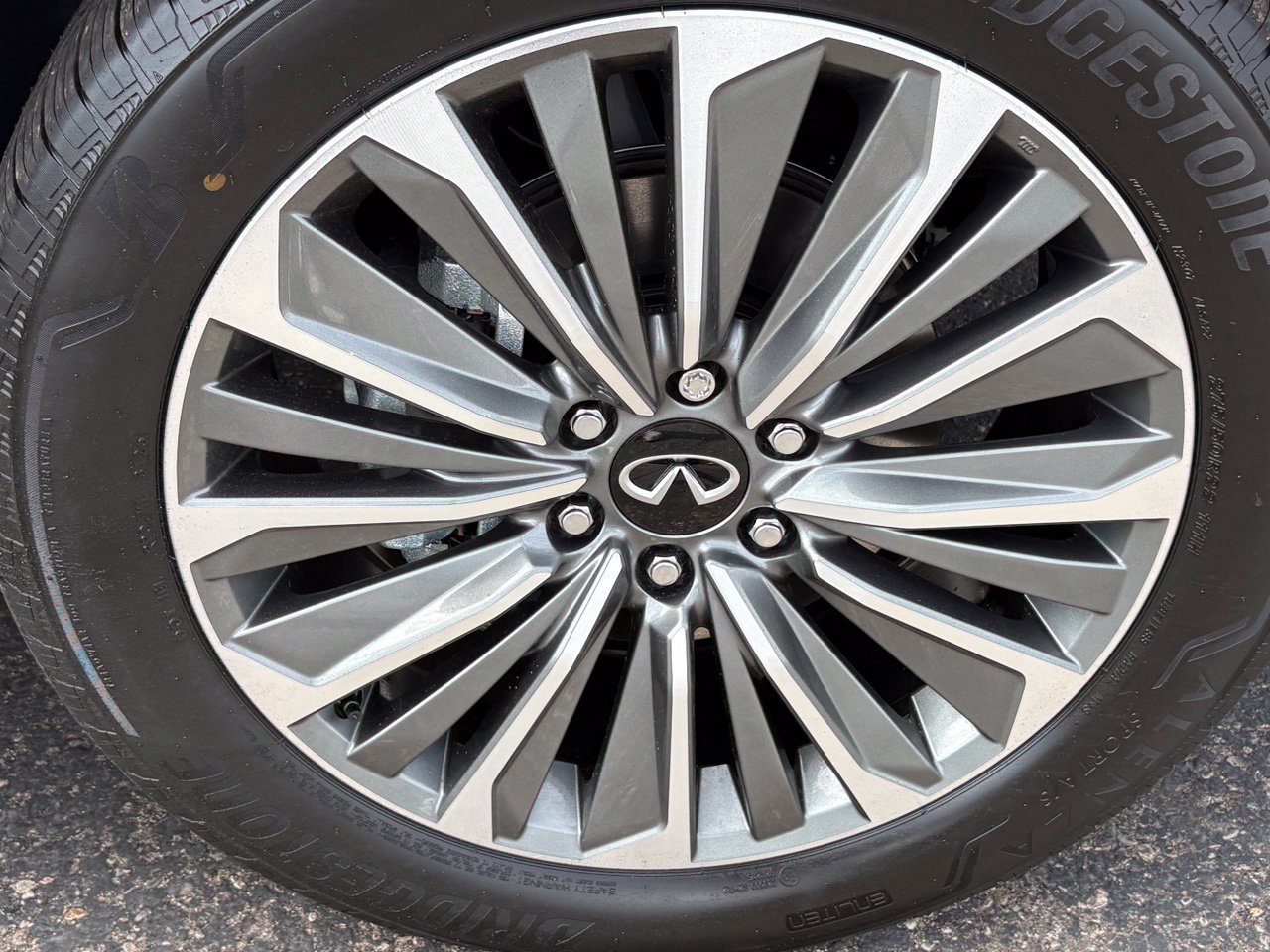 New 2027 INFINITI QX80 Luxe AWD/4WD image 10