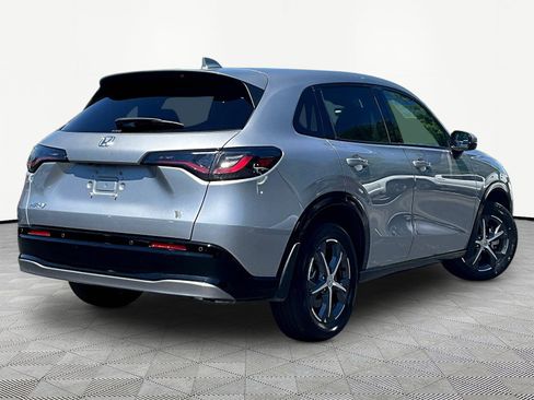 Certified 2024 Honda HR-V EX-L image 6