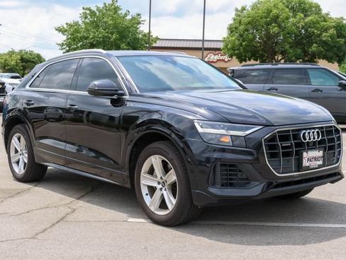 Used 2021 Audi Q8 Premium w/ Convenience Package AWD/4WD image 1
